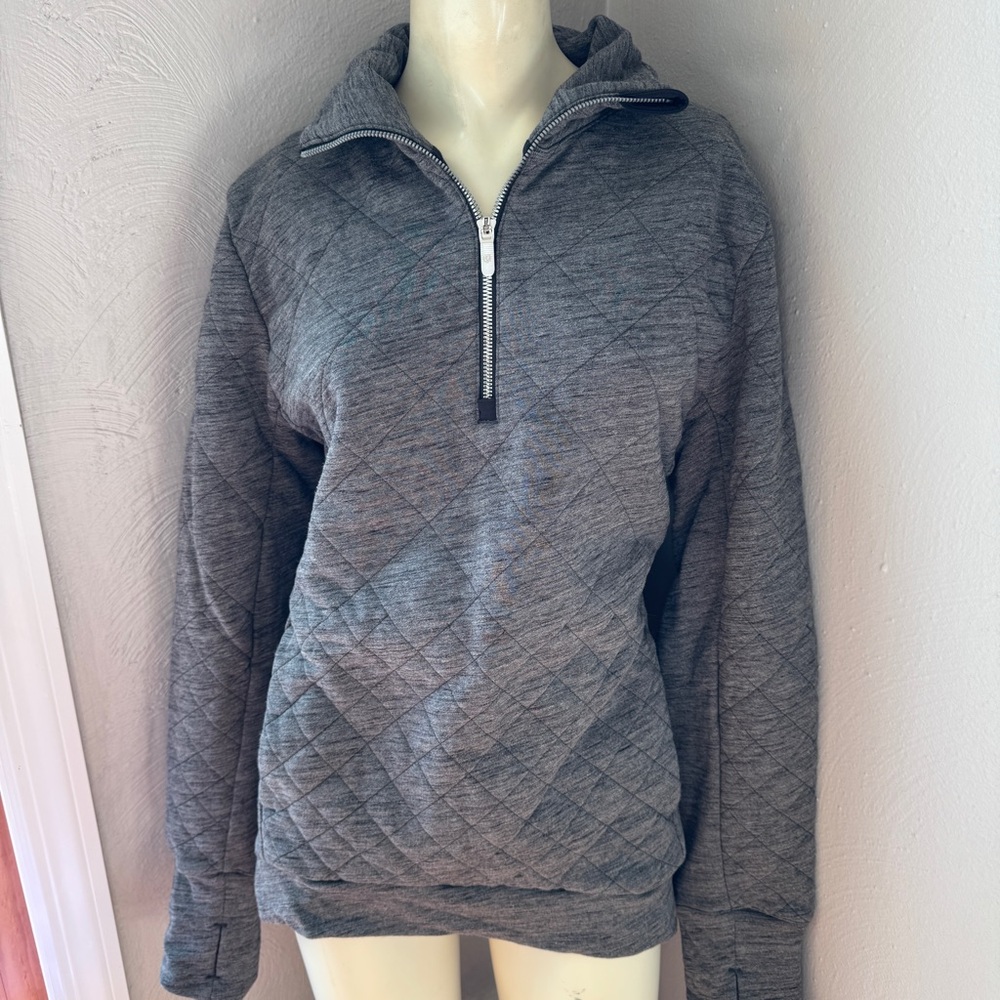 Lululemon quilted gray collared jacket size 6